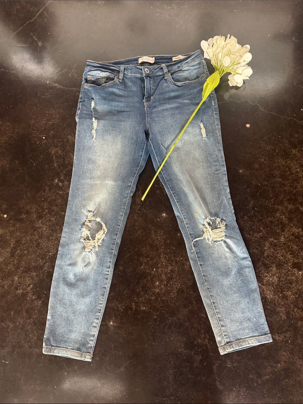 Jessica Simpson Ripped Skinny Jeans in Denim Blue